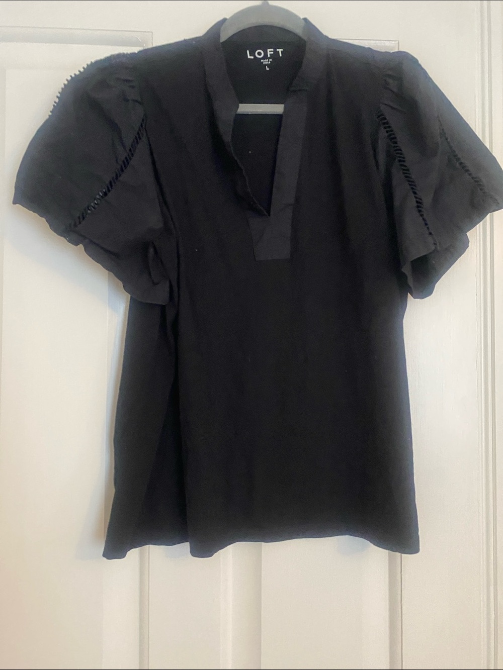 LOFT Black Puff Sleeve Split-Neck Blouse